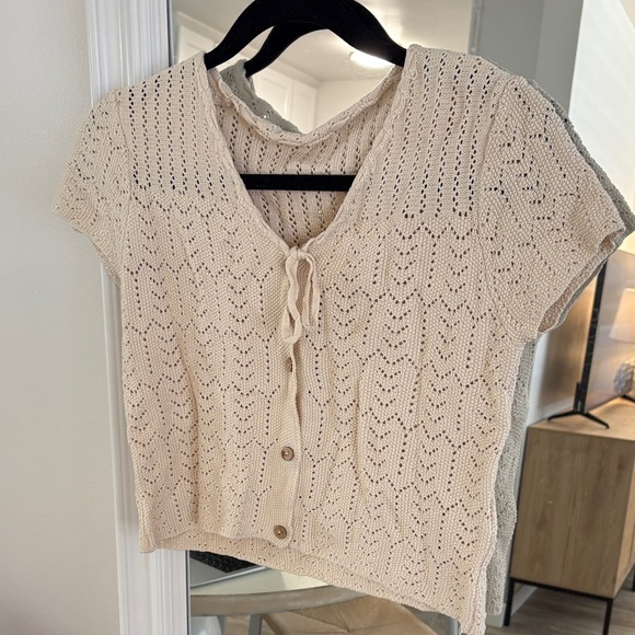 Vintage Tops - Vintage Cream Knit Button-Up Top